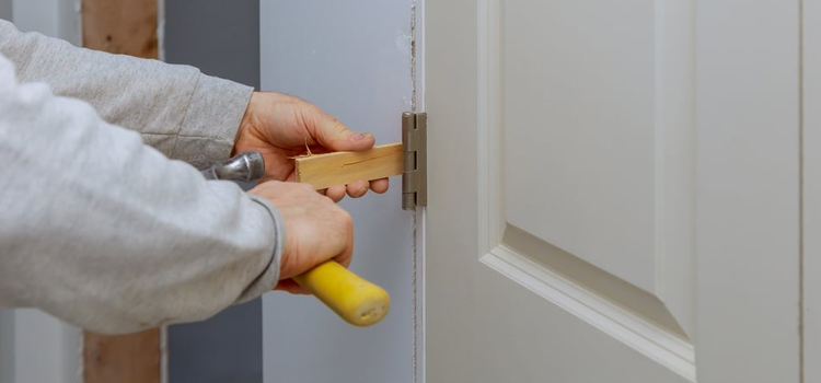 fiberglass entry door repair in Woodland